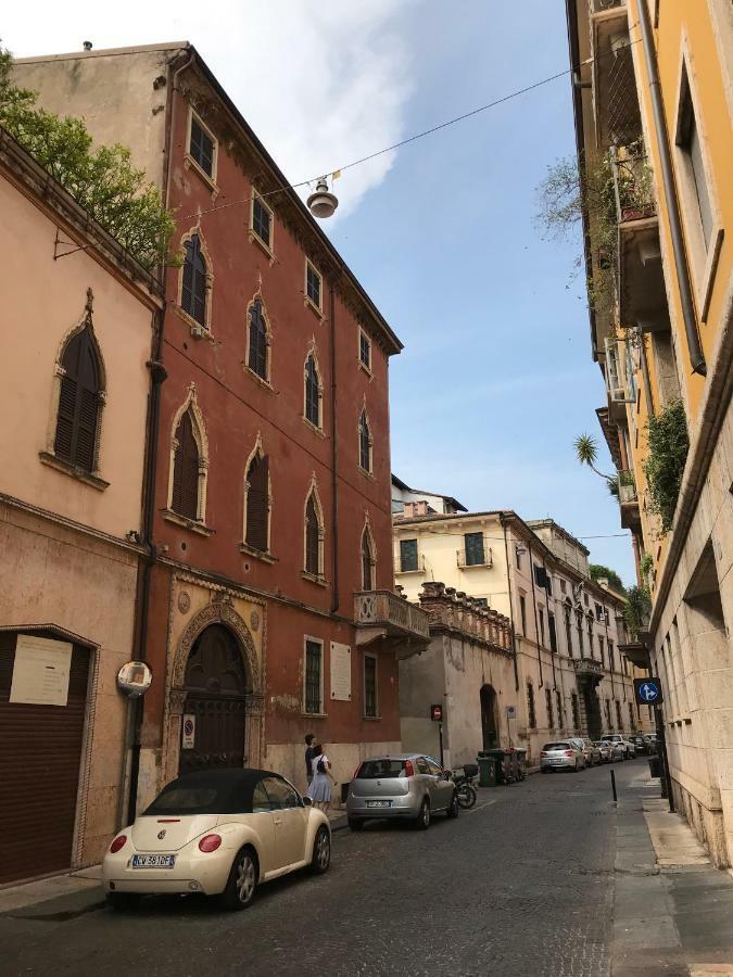 La Soffitta Bohemien Apartment Verona Exterior photo